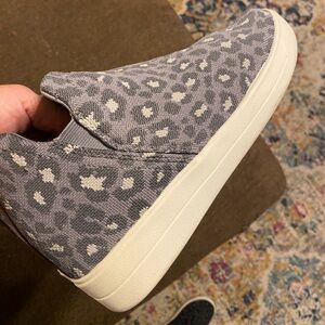 Ryka Vera wedge slip-on sneaker booties gray leopard print size 7.5